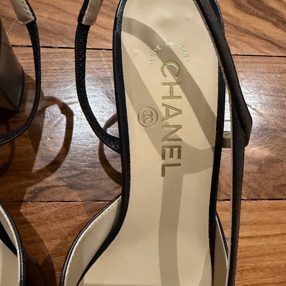 Chanel Leather Slingbacks - Picture 3 of 7